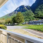 Loenfjord ホテル 3*