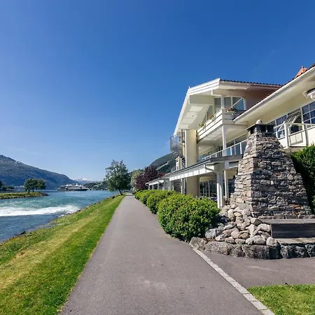 Loenfjord Hotel Loen