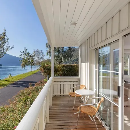 Loenfjord 4*