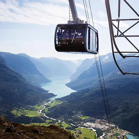 Hotel Loenfjord Loen