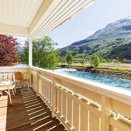 Loenfjord 4*