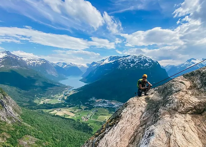 Loenfjord 3* Loen